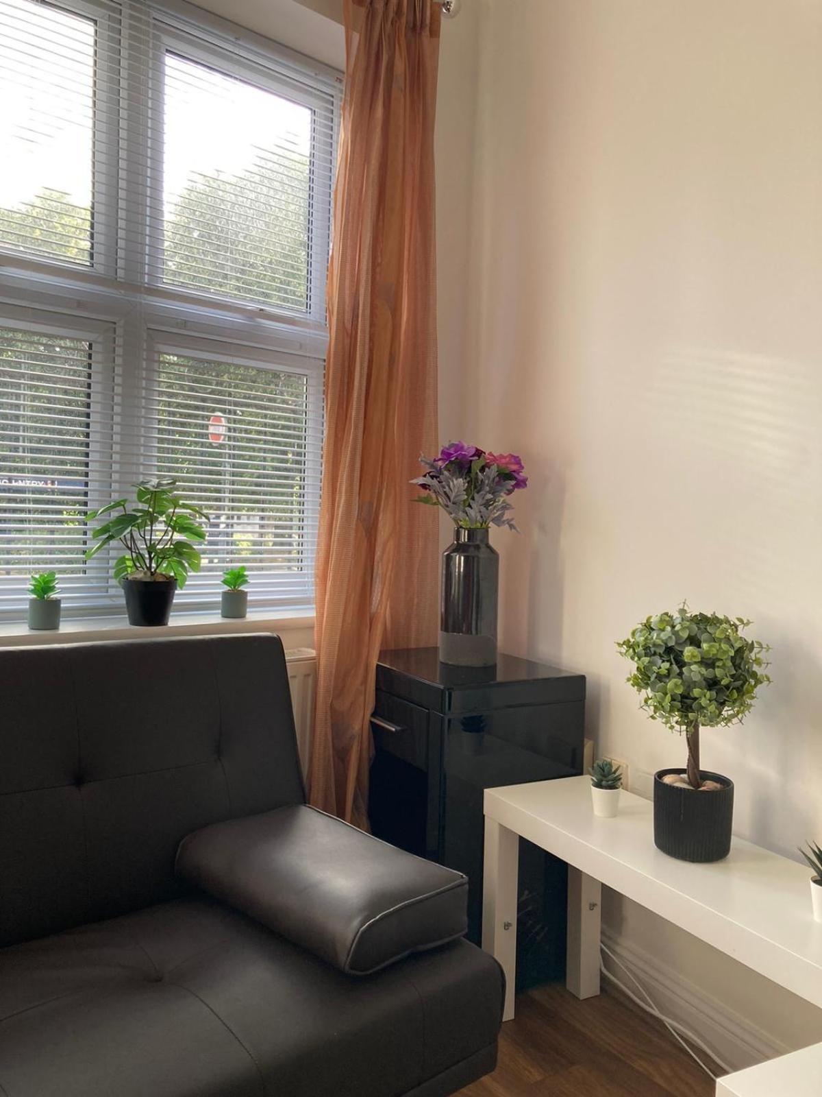 Ocean Waves Apartment Near Bournemouth Beach Экстерьер фото